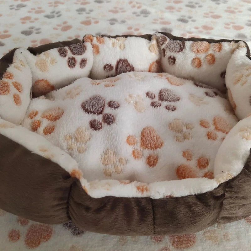 Soft Plush Warm Dog Beds and Cat Beds